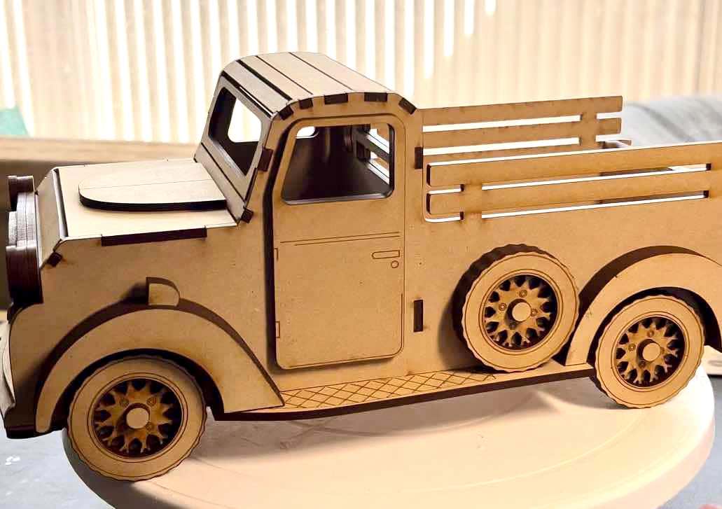3D MDF Pick Up Truck image 3