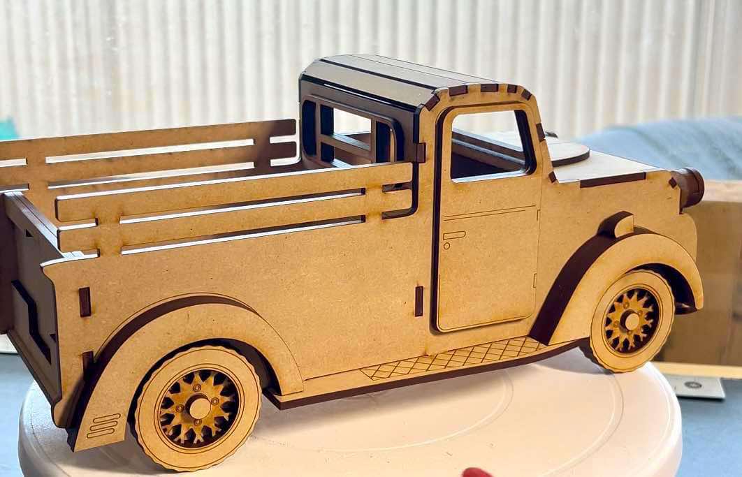 3D MDF Pick Up Truck image 2